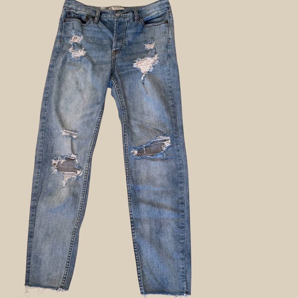 Free People Distressed Jeans Size 26